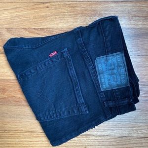 Black Levi’s 512 33x30 Jeans